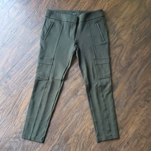 Loft cargo olive green stretchy cropped ponte pants sz4 x 24" long